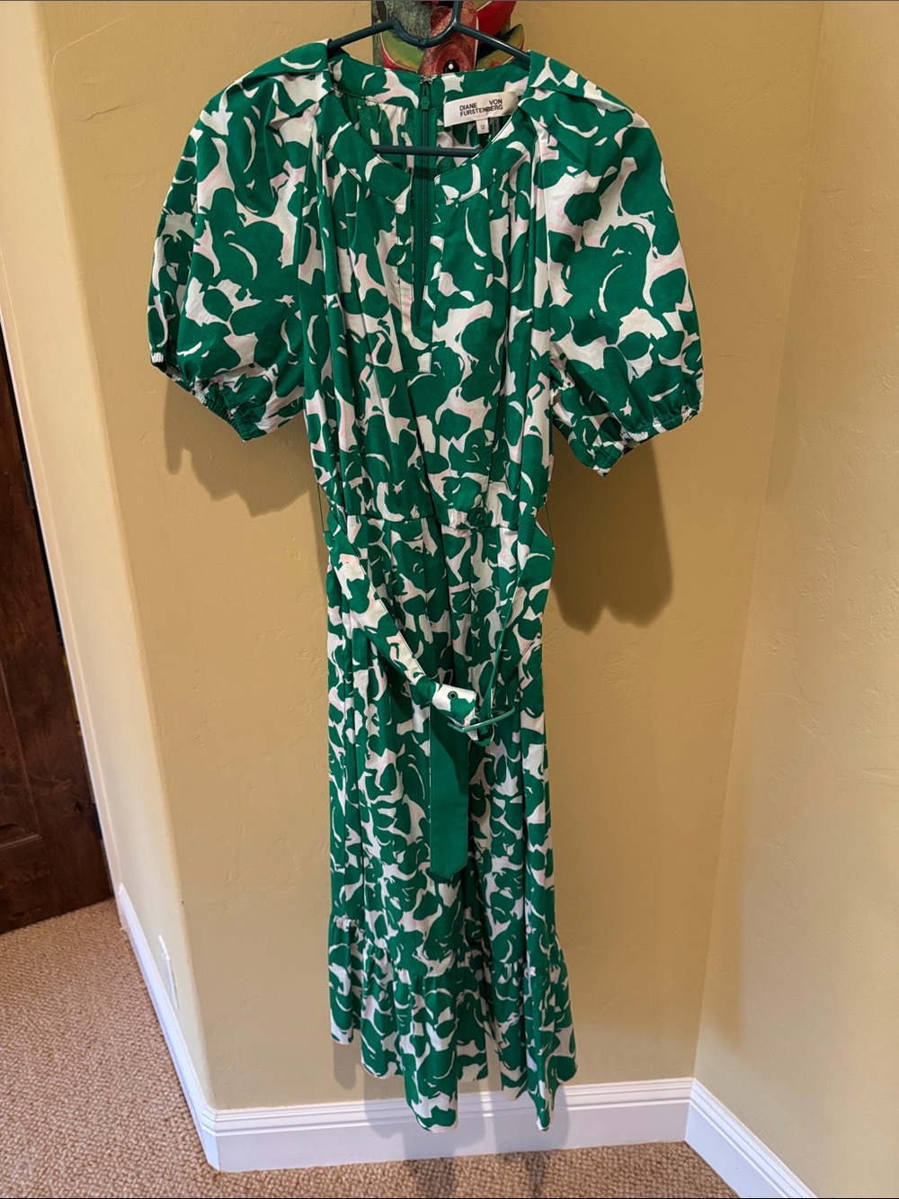 Diane Von Furstenberg Lindy Belted Midi Dress - Size 12 - Picture 2 of 7